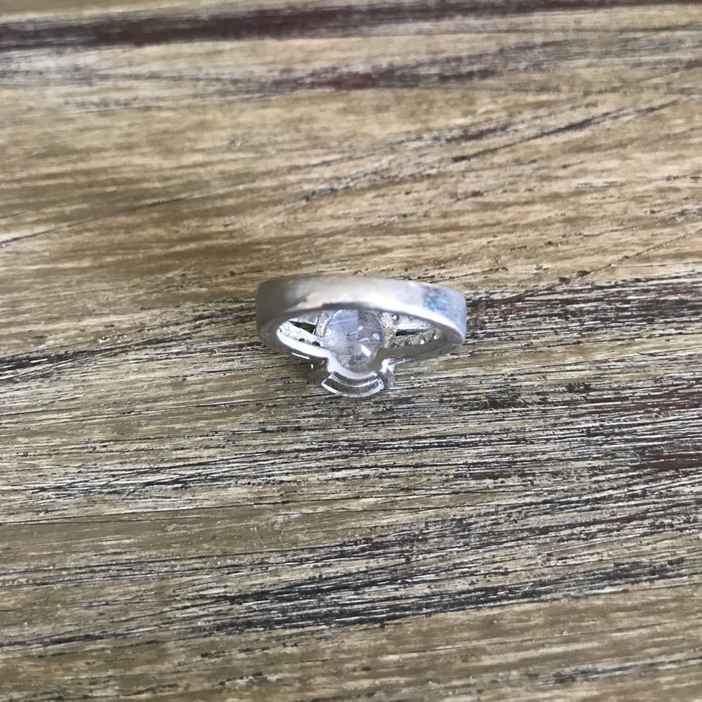 Cocktail Ring - Picture 4 of 4