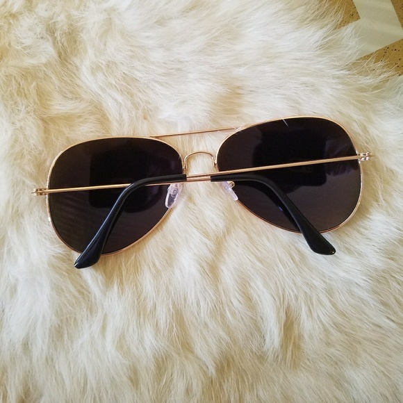 Reflective lense aviators - Picture 2 of 3