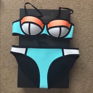 TRIANGL Bikini