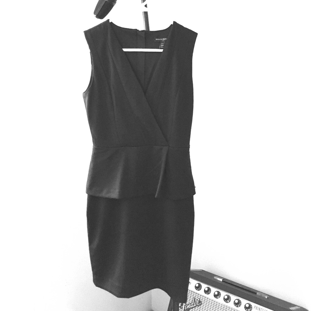 NWOT Banana Republic Black Peplum Dress Size 00P
