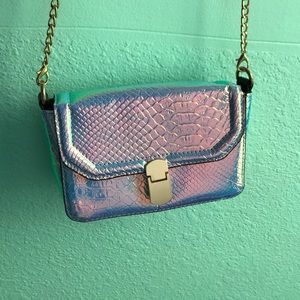 HOLGRAPHIC PURSE