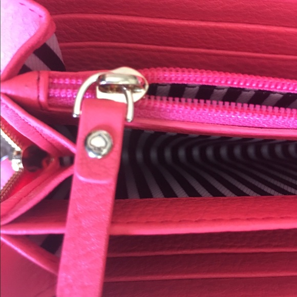 Kate Spade Cobble Hill Bow Lacey Geranium Wallet - Picture 7 of 8