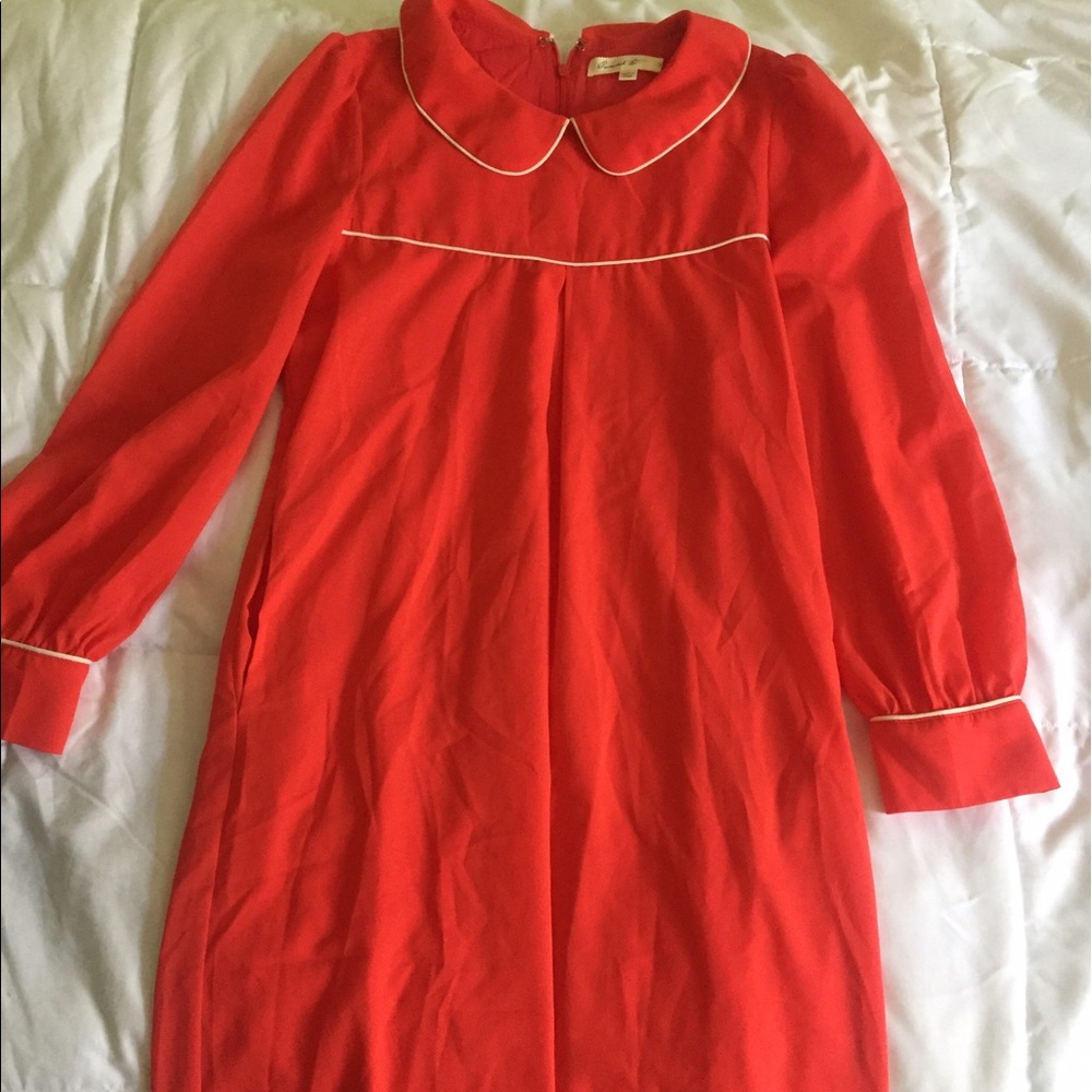 Red dress with a collar detail