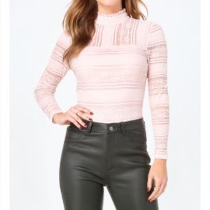 BEBE LACE MOCK NECK TOP PINK XS