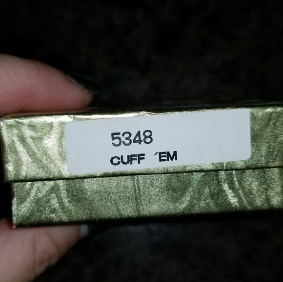 Cuff 'em Bracelet by Premier Designs - Picture 4 of 4