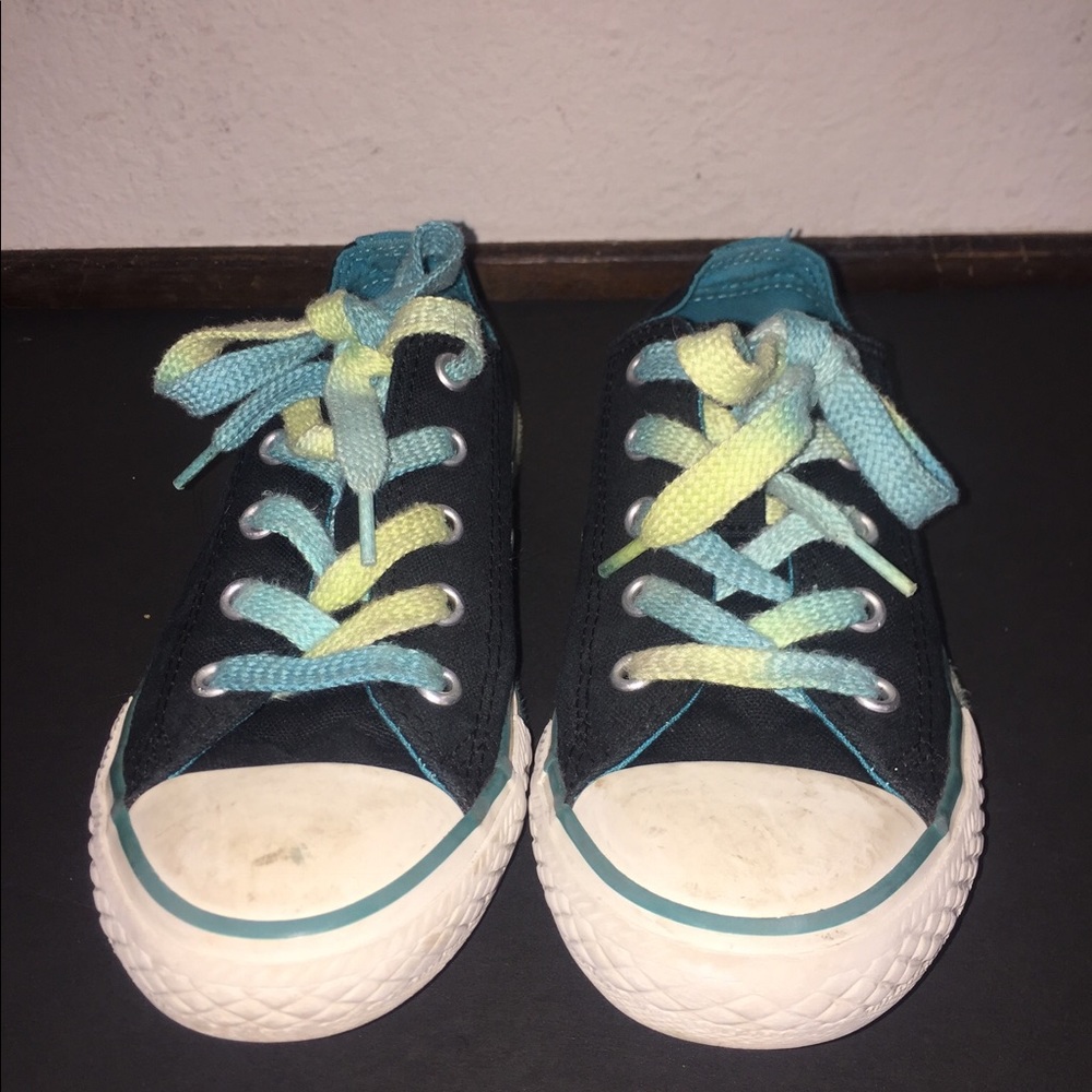 Black Converse