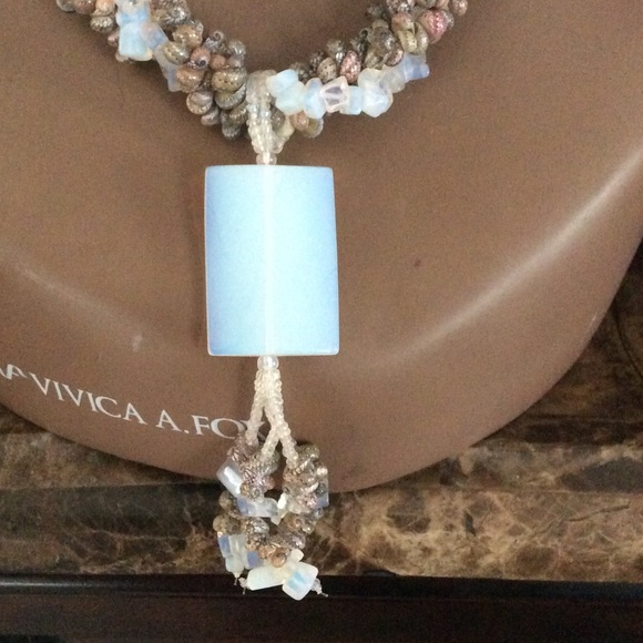 Shell Necklace - Picture 2 of 2