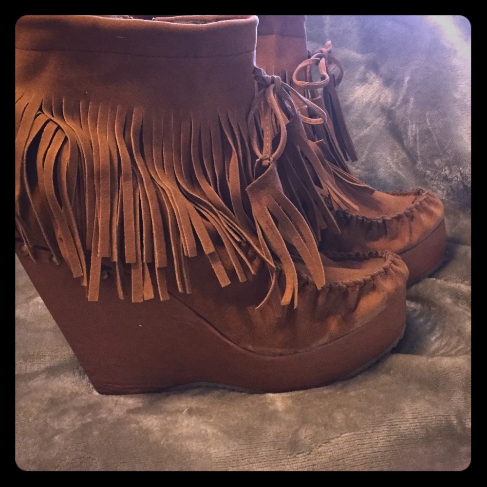 Booties with fringe