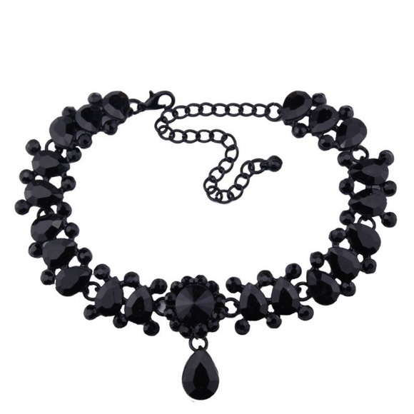 New Black Crystal Fashion Choker - Picture 2 of 2