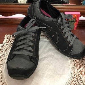 Dr.Scholl's Sneakers-Very comfy! Worn 2x!