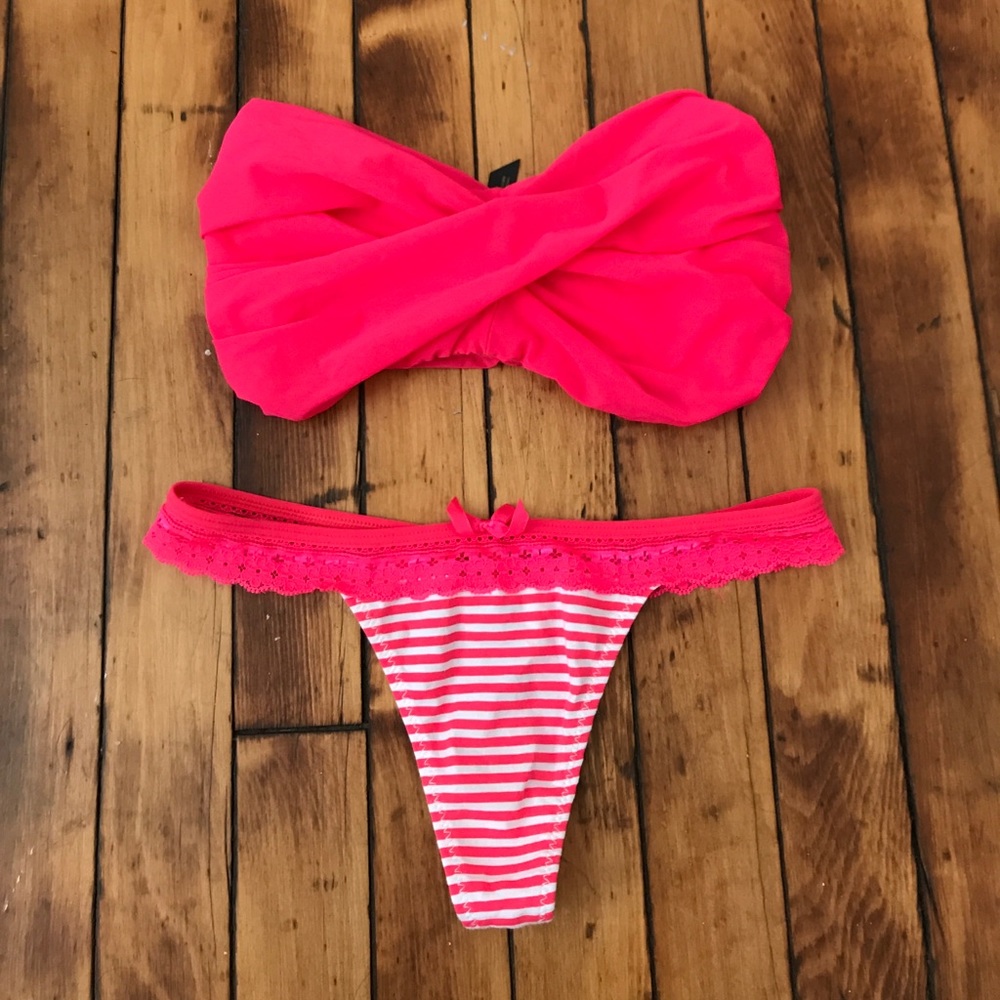 Bandeau and thong set