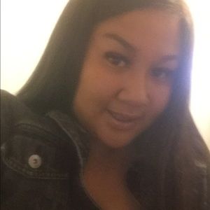 Meet your Posher, Bella