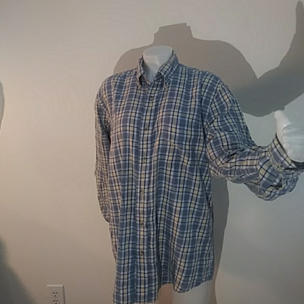 Nice plaid button up
