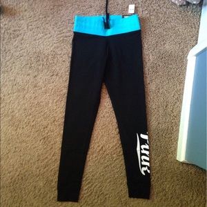 BNWT PINK Victoria's Secret Campus Leggings
