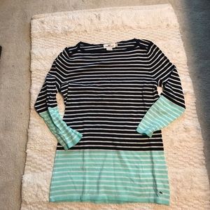 Vineyard Vines sweater