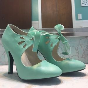 Women's dolce by mojo moxy heels from Francesca's