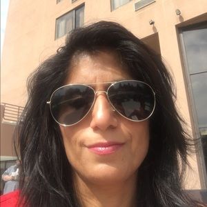 Meet your Posher, Manjusha