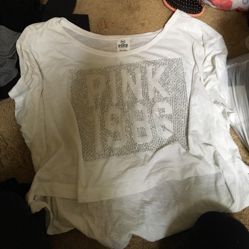 Pink vs small shirt white