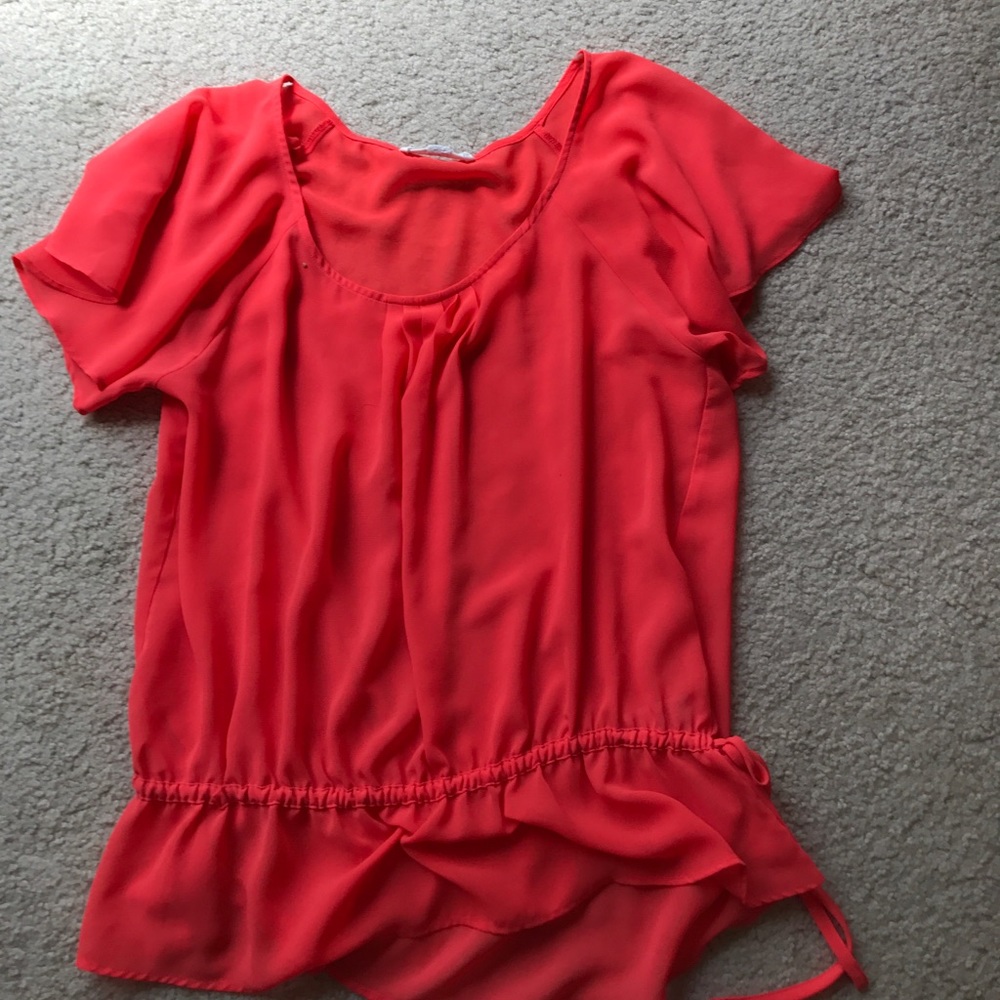 Coral shirt size medium