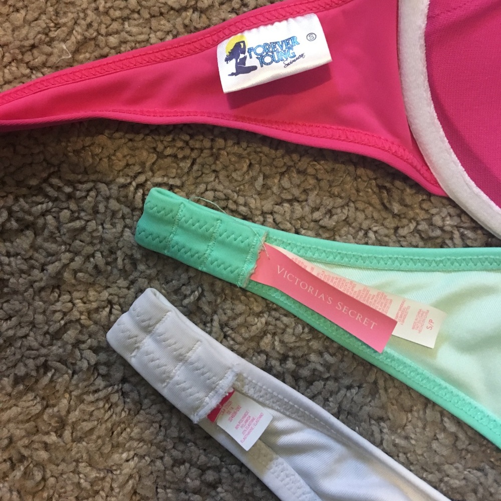 Fun swim top bundle - Picture 5 of 5