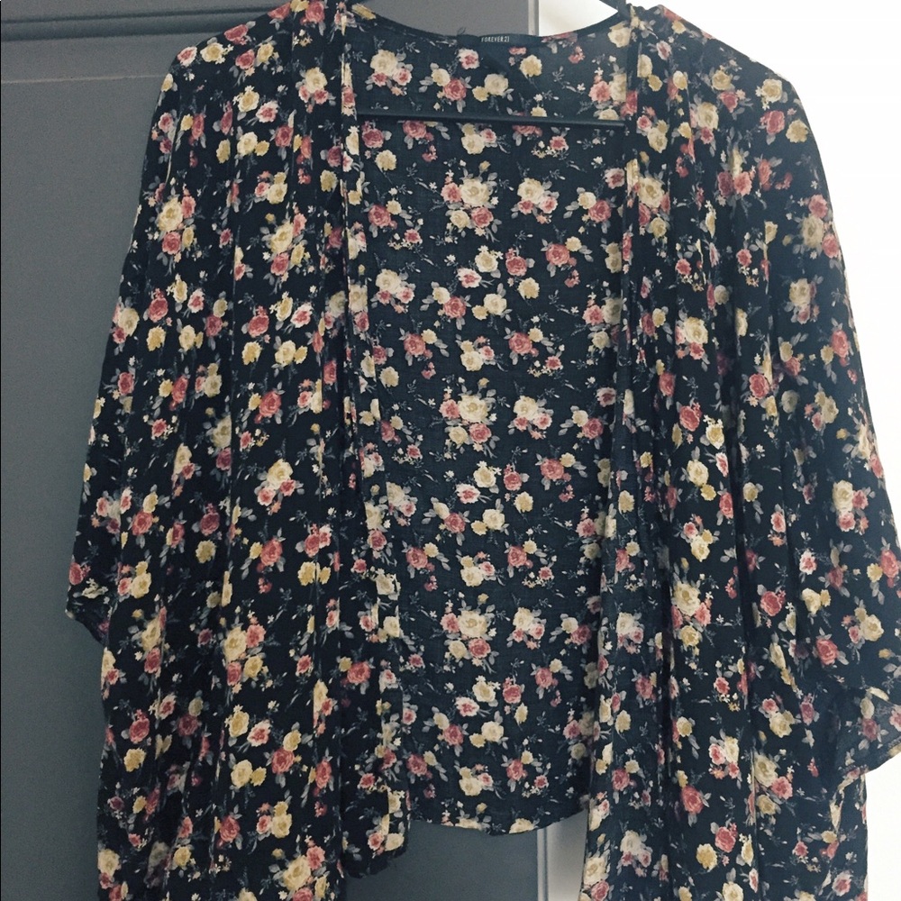 Forever 21 floral, drapey poncho !