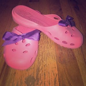 Adorable slide on Crocs
