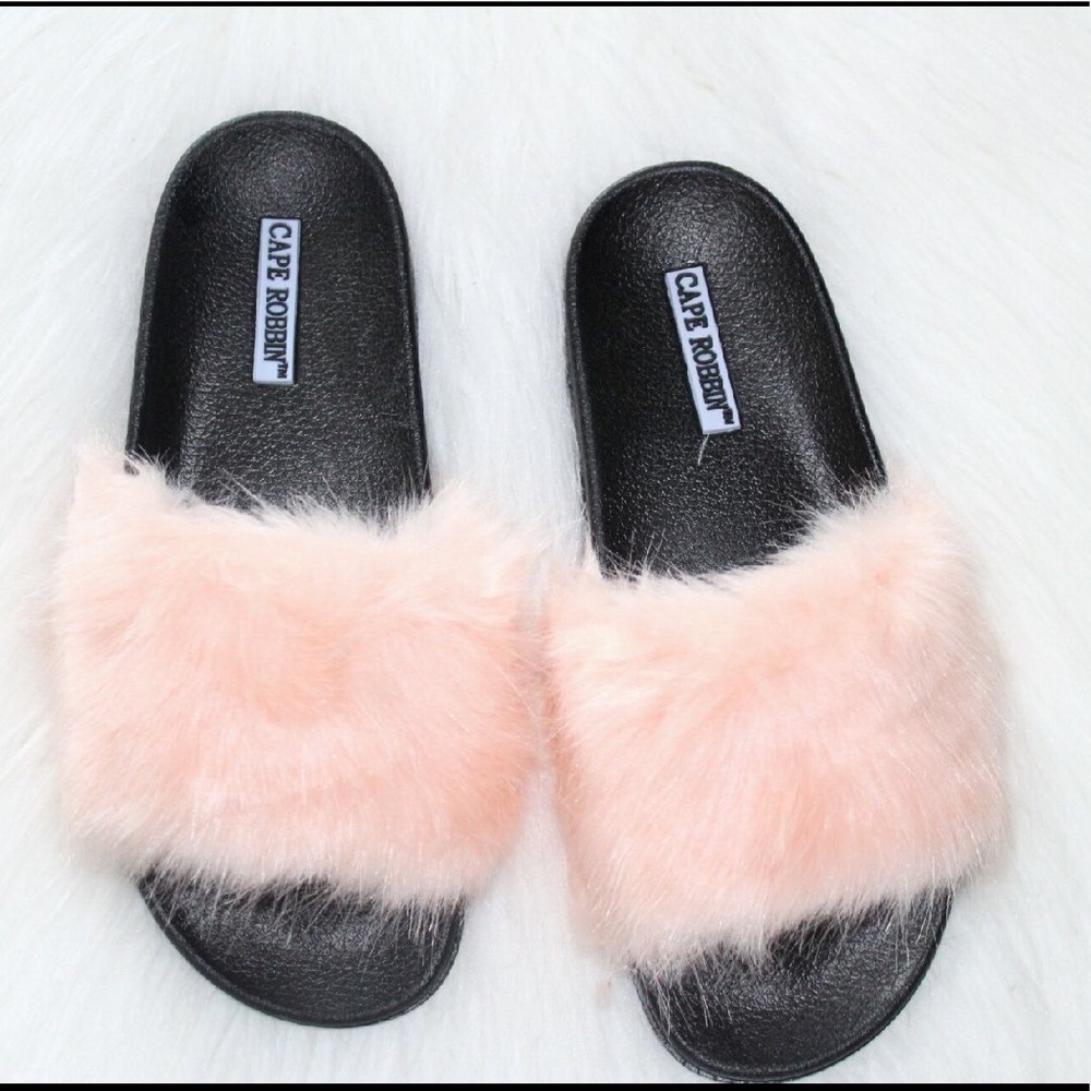 Blush Fur Flat Sandals