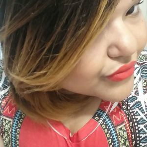 Meet your Posher, Angie