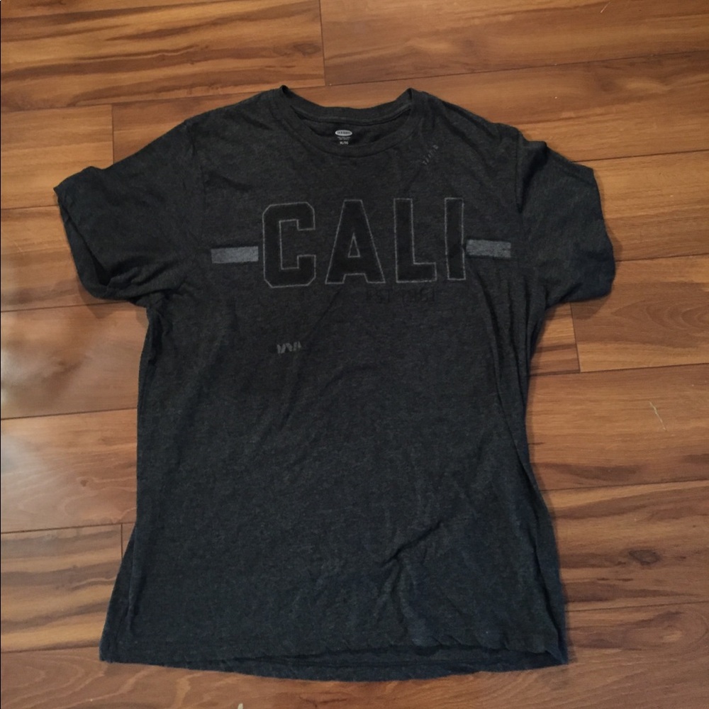 Old Navy Men's T-shirt Size XL