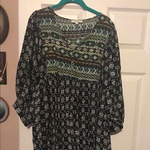 Beautiful woman's top in great condition