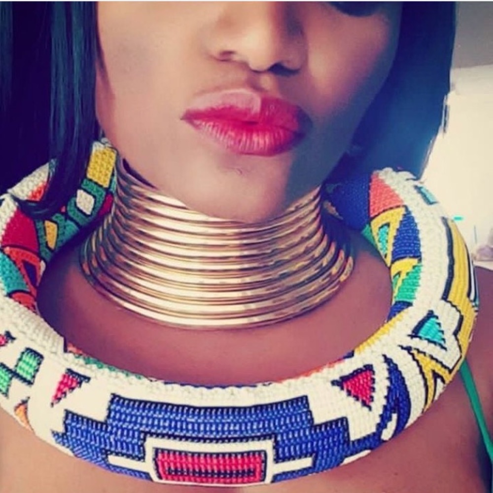 2pieces Gold layer choker necklace and bracelet