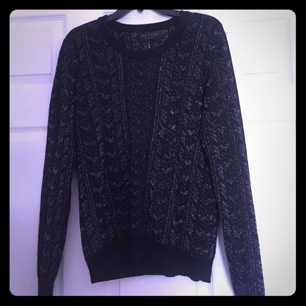 Rag & Bone Size Large Sweater w/ silver threading