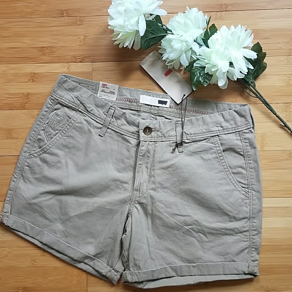 Levi's shorts