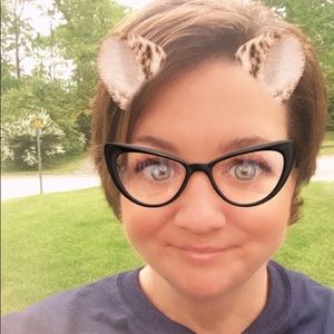 Meet your Posher, Sandy