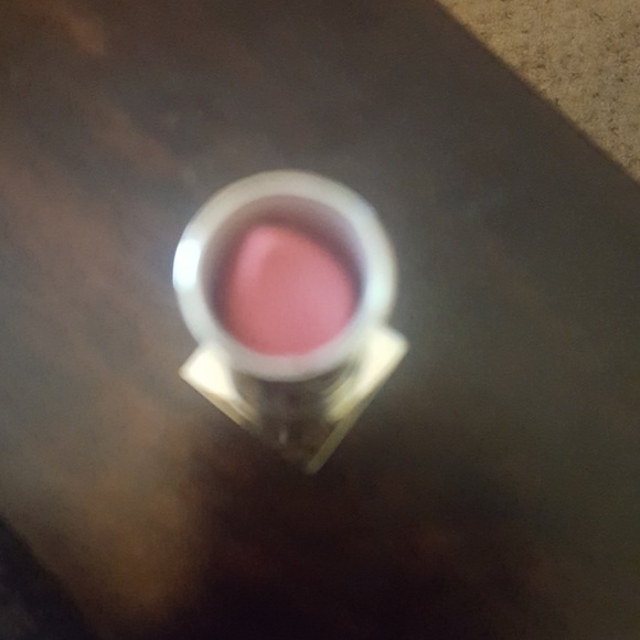 Lipstick - Picture 2 of 3