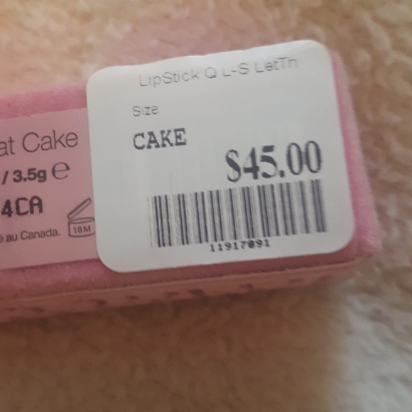 Lipstick - Picture 3 of 3