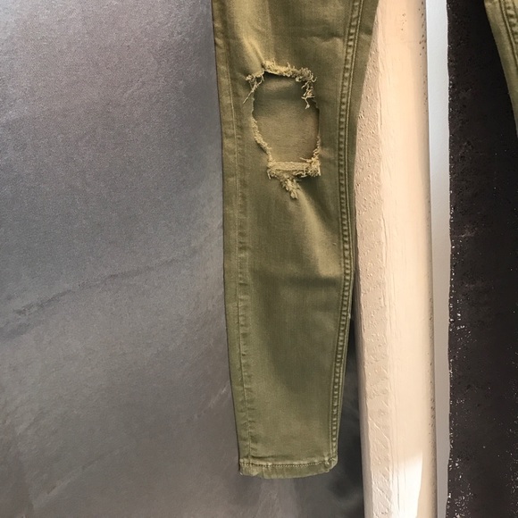 Free the people skinny jeans- no offers - Picture 3 of 8