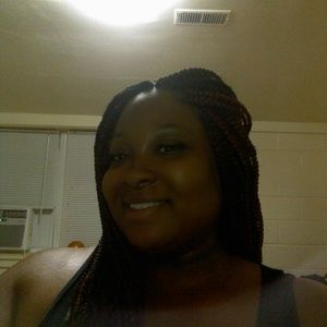 Meet your Posher, Lovely