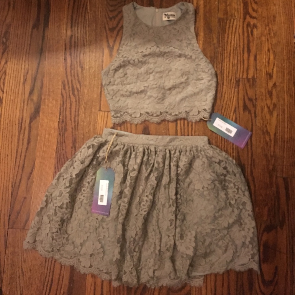 Show me your mumu set