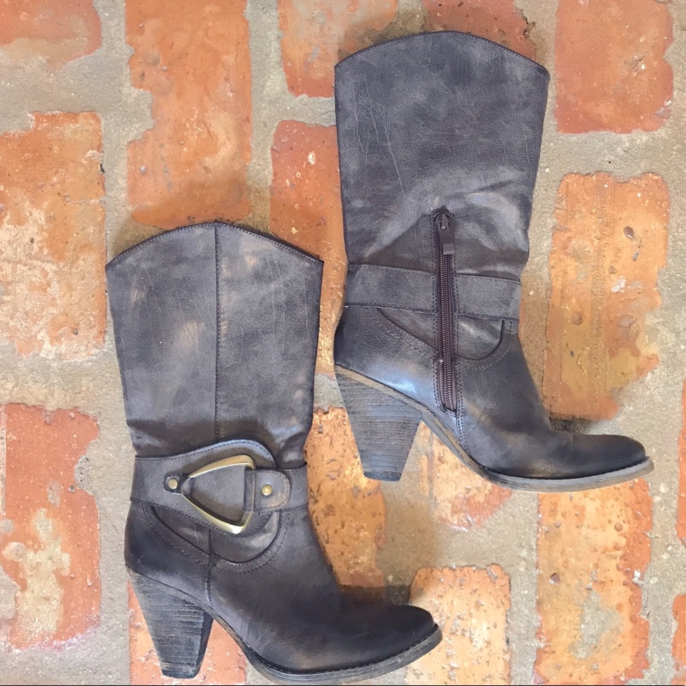 Very Volatile "Houston" Brown Boots Size 7