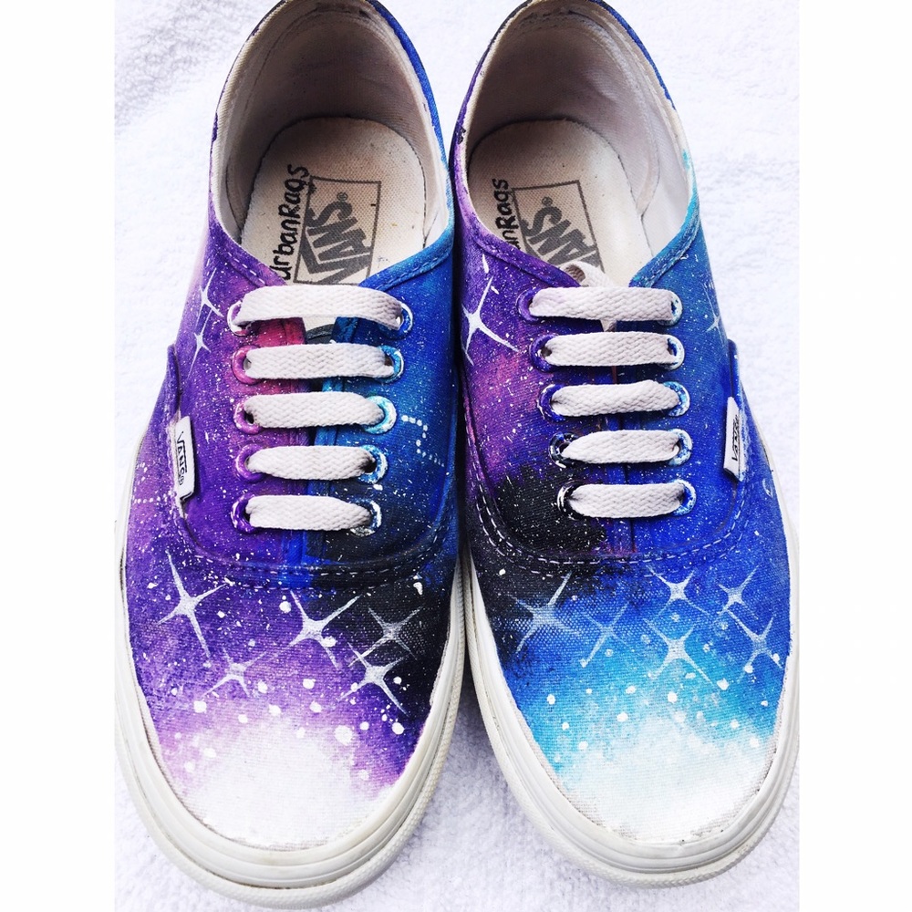 🌟Hand Painted Galaxy Vans💫