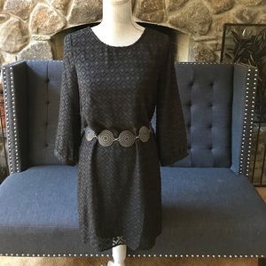 Danielle rainn small shift dress belt not included