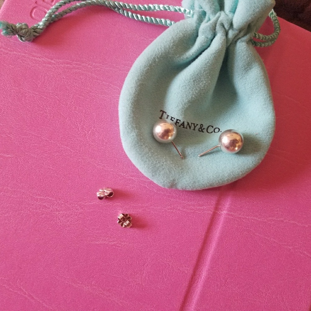 Tiffany & Co. Earrings.