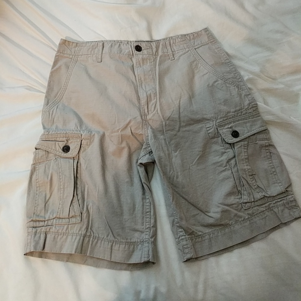 Short's