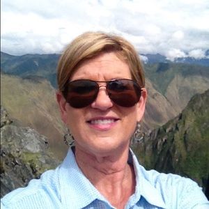 Meet your Posher, Ellen