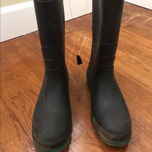 Heavy duty rain/ gardening boots