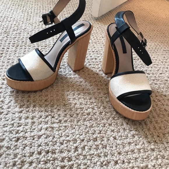 heels - Picture 2 of 2