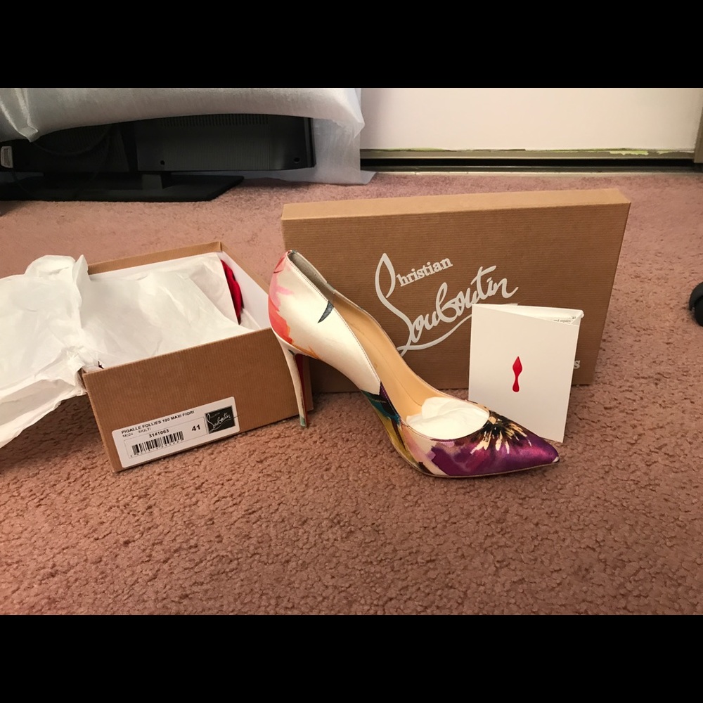 Christian Louboutin Pigalle Follies 100