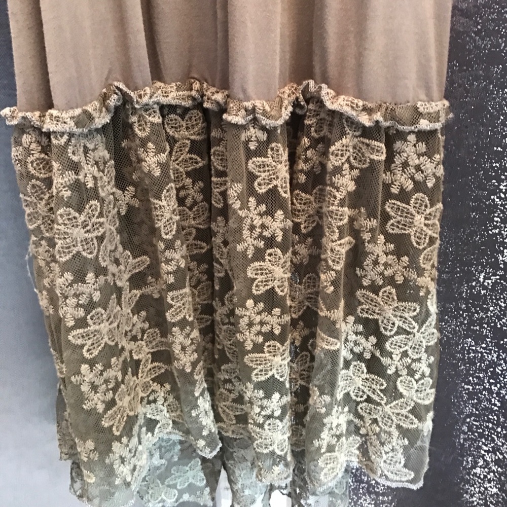 Pol Lace dress - Picture 5 of 7
