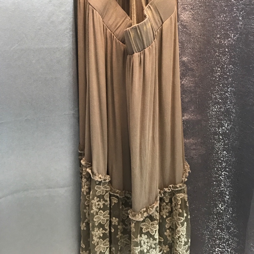 Pol Lace dress - Picture 7 of 7